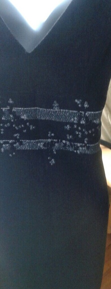 Dress - Picture 5 of 5